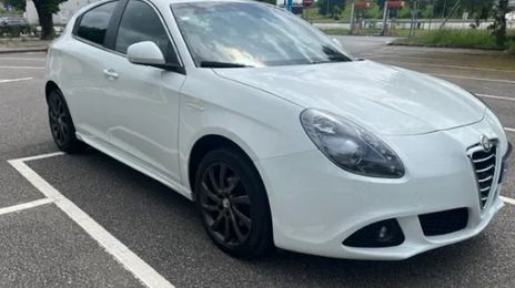 Alfa Romeo Giulietta • 2010 • 74,000 km