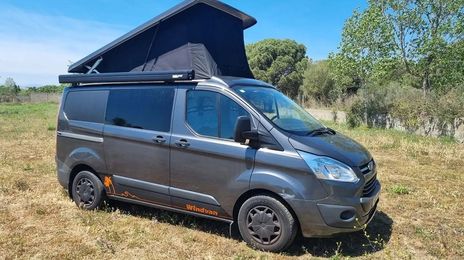 Ford Transit Custom • 2015 • 104,000 km