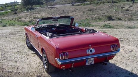 Ford Mustang • 1965 • 90,000 km