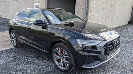 Audi Q8 • 2019 • 216,000 km