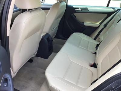 Volkswagen Jetta • 2016 • 41,800 km