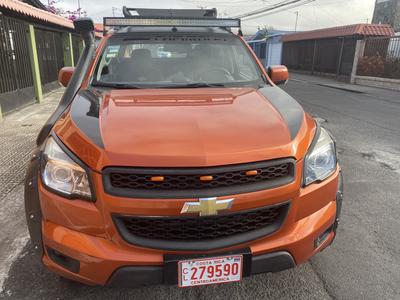 Chevrolet Colorado • 2014 • 142,000 km