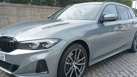 BMW 3 Series • 2023 • 16,000 km