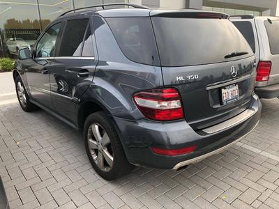 Mercedes-Benz ML 400 • 2011 • 181,000 km