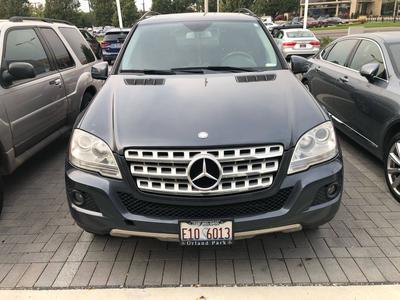 Mercedes-Benz ML 400 • 2011 • 181,000 km