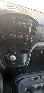 Hyundai H1 • 2015 • 60,000 km