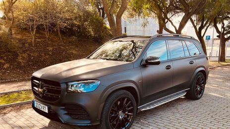 Mercedes-Benz GLS-Class • 2020 • 25,000 km