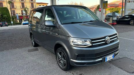 Volkswagen Caravelle • 2016 • 145,000 km
