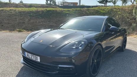 Porsche Panamera • 2017 • 280,000 km
