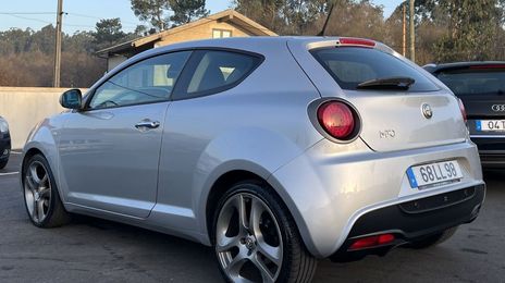 Alfa Romeo MiTo • 2009 • 239,000 km