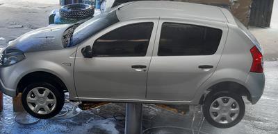 Renault 12 • 2012 • 62,000 km
