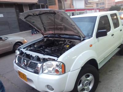 Nissan Frontier • 2013 • 83,000 km
