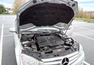 Mercedes-Benz C • 2010 • 80,000 km
