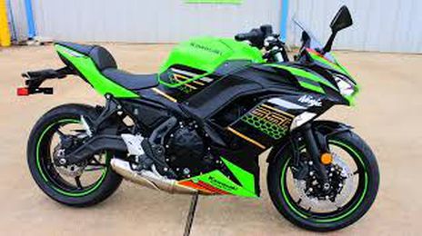 Kawasaki ninja 650 abs • 2020 • 12,358 km