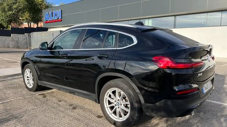 BMW X4 • 2021 • 146,500 km
