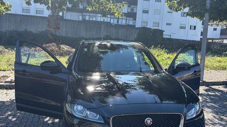 Jaguar F-Pace • 2018 • 132,489 km