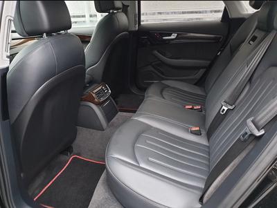 Audi A8 • 2016 • 33,000 km