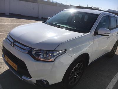 Mitsubishi Outlander • 2014 • 160,000 km
