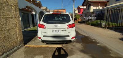 Hyundai Santa Fe • 2009 • 150,000 km