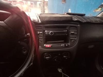 Kia Rio sedan • 2010 • 400,000 km