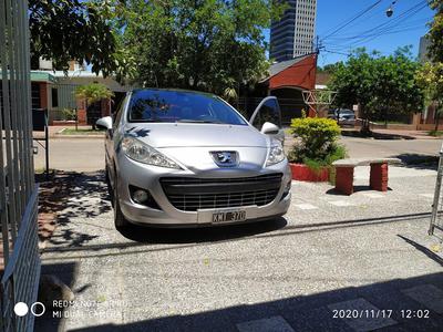 Peugeot 207 • 2011 • 54,500 km