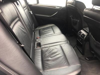 BMW X5 • 2011 • 101,000 km