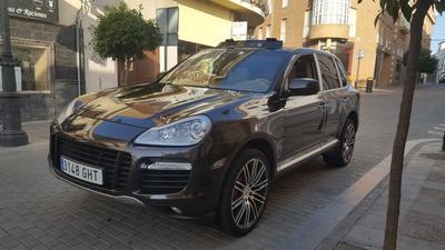 Porsche Cayenne • 2008 • 167,293 km