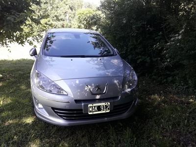 Peugeot 408 • 2013 • 85,000 km