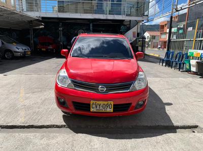 Nissan Tiida • 2008 • 173,000 km