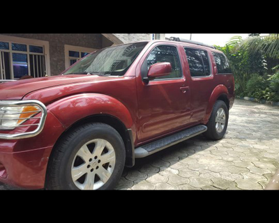 Nissan Pathfinder • 2005 • 75,500 km