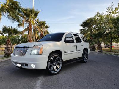 Chevrolet Tahoe • 2008 • 120,000 km