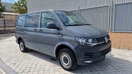 Volkswagen T5 Transporter Shuttle • 2018 • 184,000 km