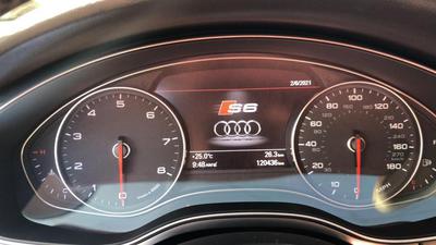 Audi A6 • 2012 • 120,000 km