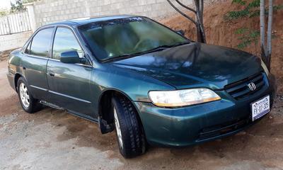 Honda Accord • 2002 • 129,000 km
