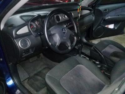 Mitsubishi Outlander • 2004 • 172,300 km