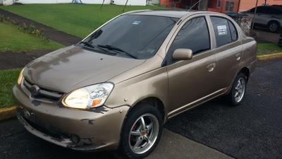 Toyota Yaris • 2003 • 285,150 km