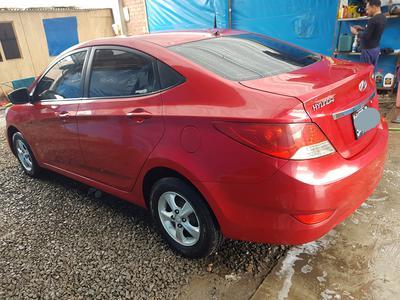 Hyundai Accent • 2012 • 115,000 km