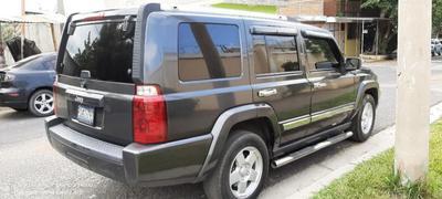 Jeep Commander • 2009 • 160,000 km