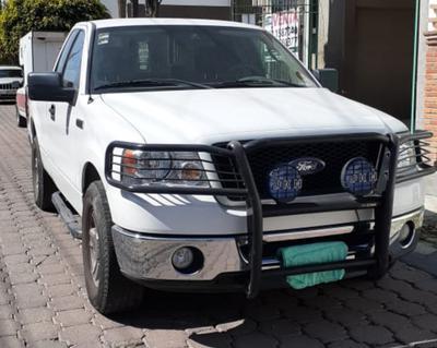 Ford Explorer • 2006 • 67,200 km