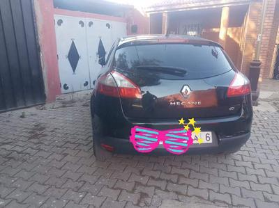 Renault Mégane • 2015 • 100,000 km