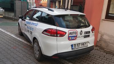 Renault Clio • 2015 • 28,500 km