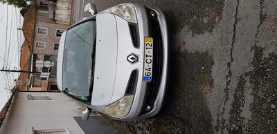 Renault Clio • 2007 • 210,000 km