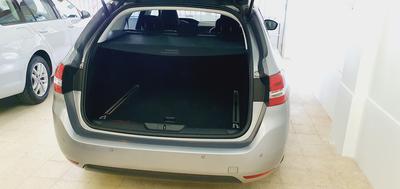 Peugeot 308 SW • 2015 • 128,000 km