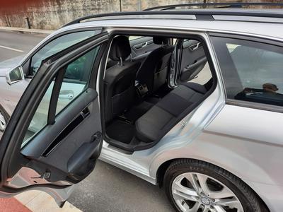 Mercedes-Benz C • 2012 • 273,000 km