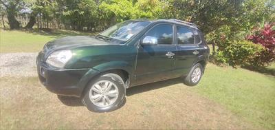 Hyundai Tucson • 2010 • 250,000 km