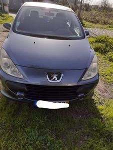 Peugeot 307 • 2006 • 250 km