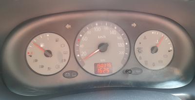 Renault Symbol • 2006 • 150,400 km