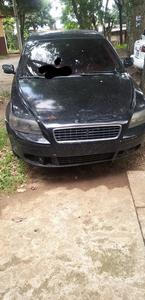 Volvo S40 • 2006 • 89,490 km