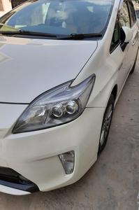 Toyota Prius • 2011 • 131,000 km