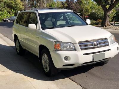 Toyota Highlander • 2007 • 121,892 km